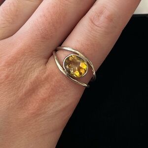 Gorgeous yellow stone ring